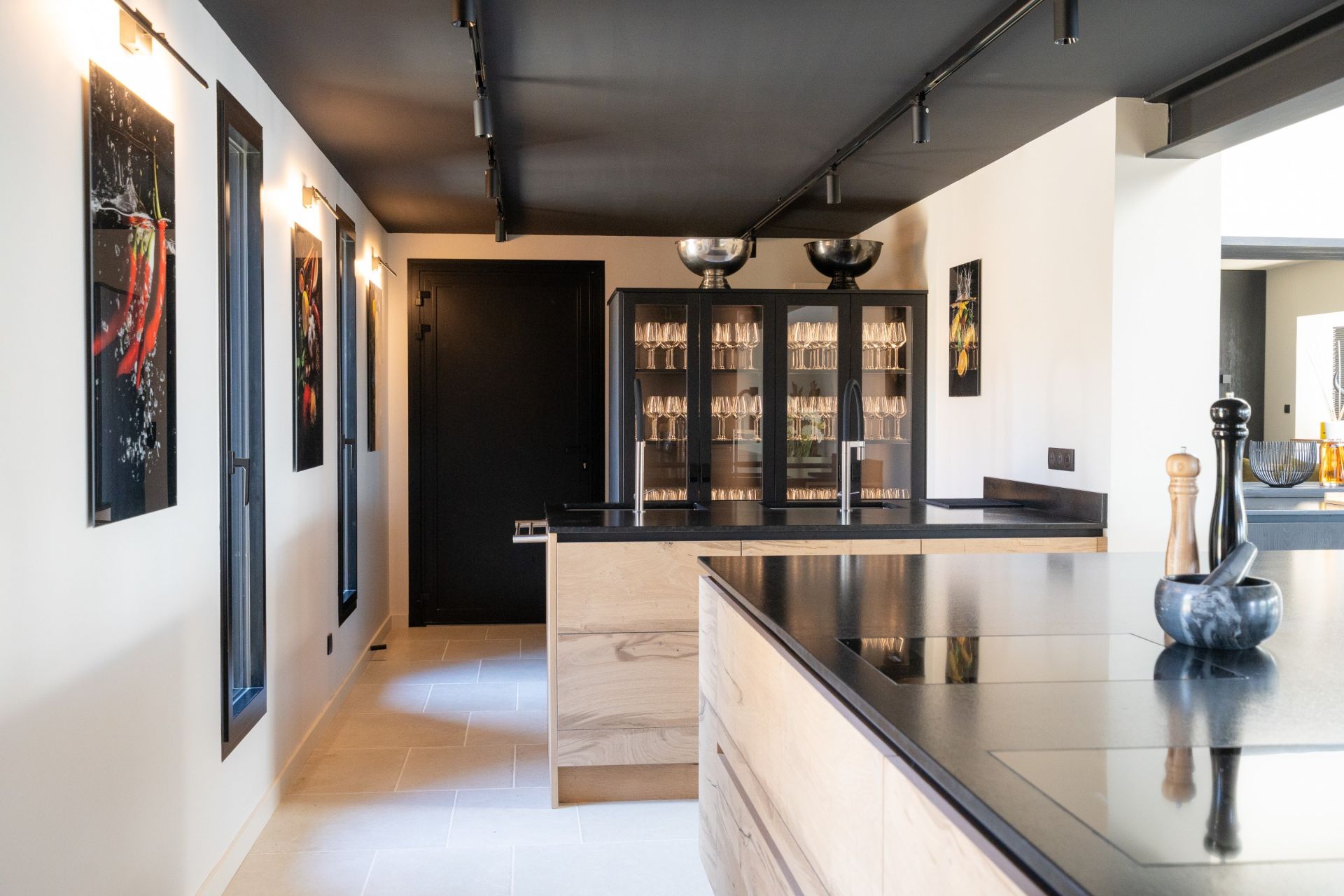 villa 11 Rooms for seasonal rent on GUIDEL (56520)