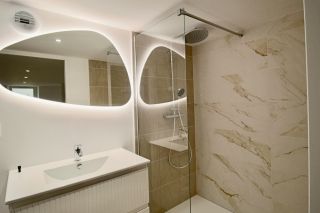 house 4 Rooms for sale on LA BAULE (44500)