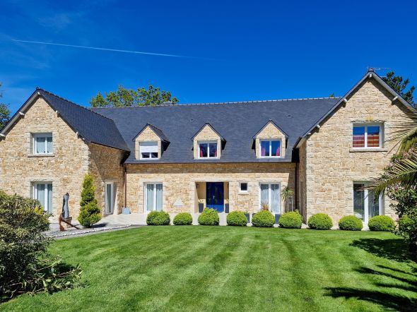 Vente Maison Pléguien 14&nbsp;Pièces 500&nbsp;m²