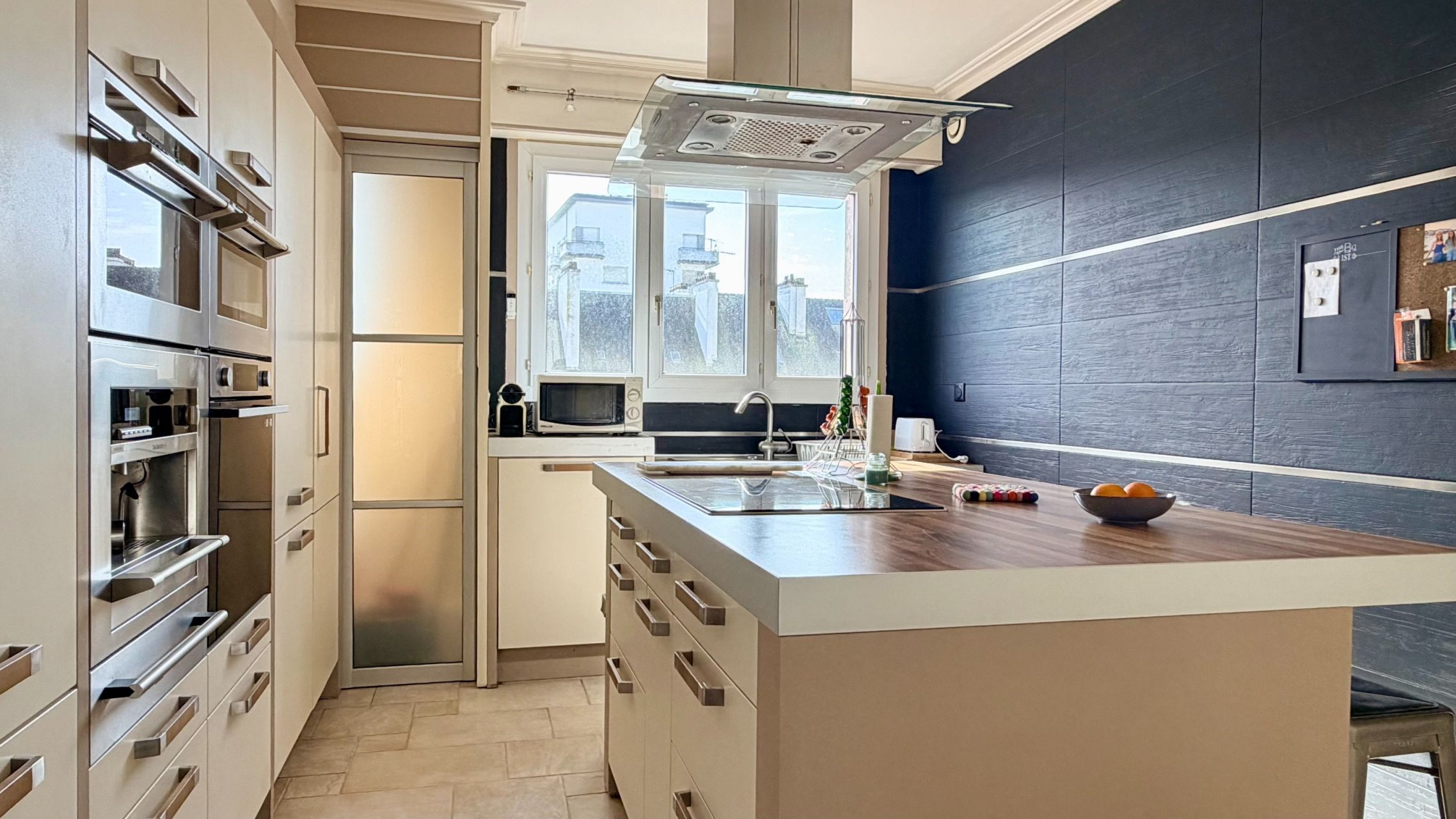 apartment 4 Rooms for sale on LORIENT (56100)