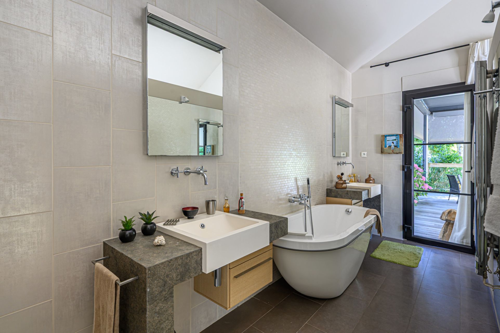 house 6 Rooms for sale on ARZON (56640)