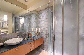 house 6 Rooms for sale on ARZON (56640)