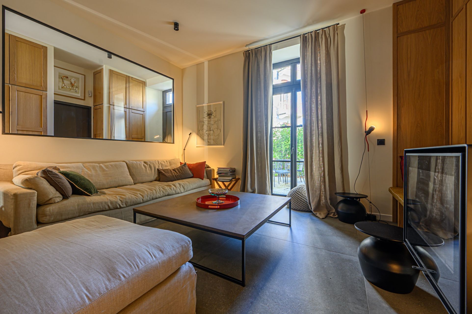 house 8 Rooms for seasonal rent on LE POULIGUEN (44510)