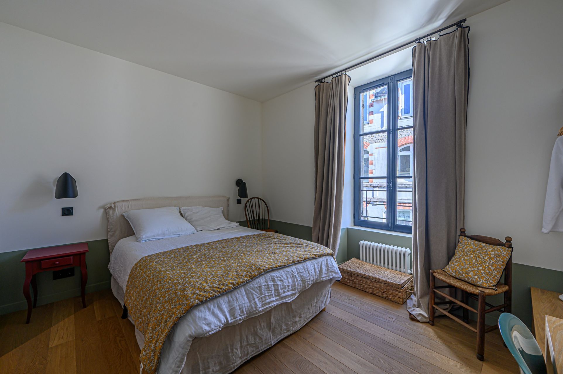 house 8 Rooms for seasonal rent on LE POULIGUEN (44510)
