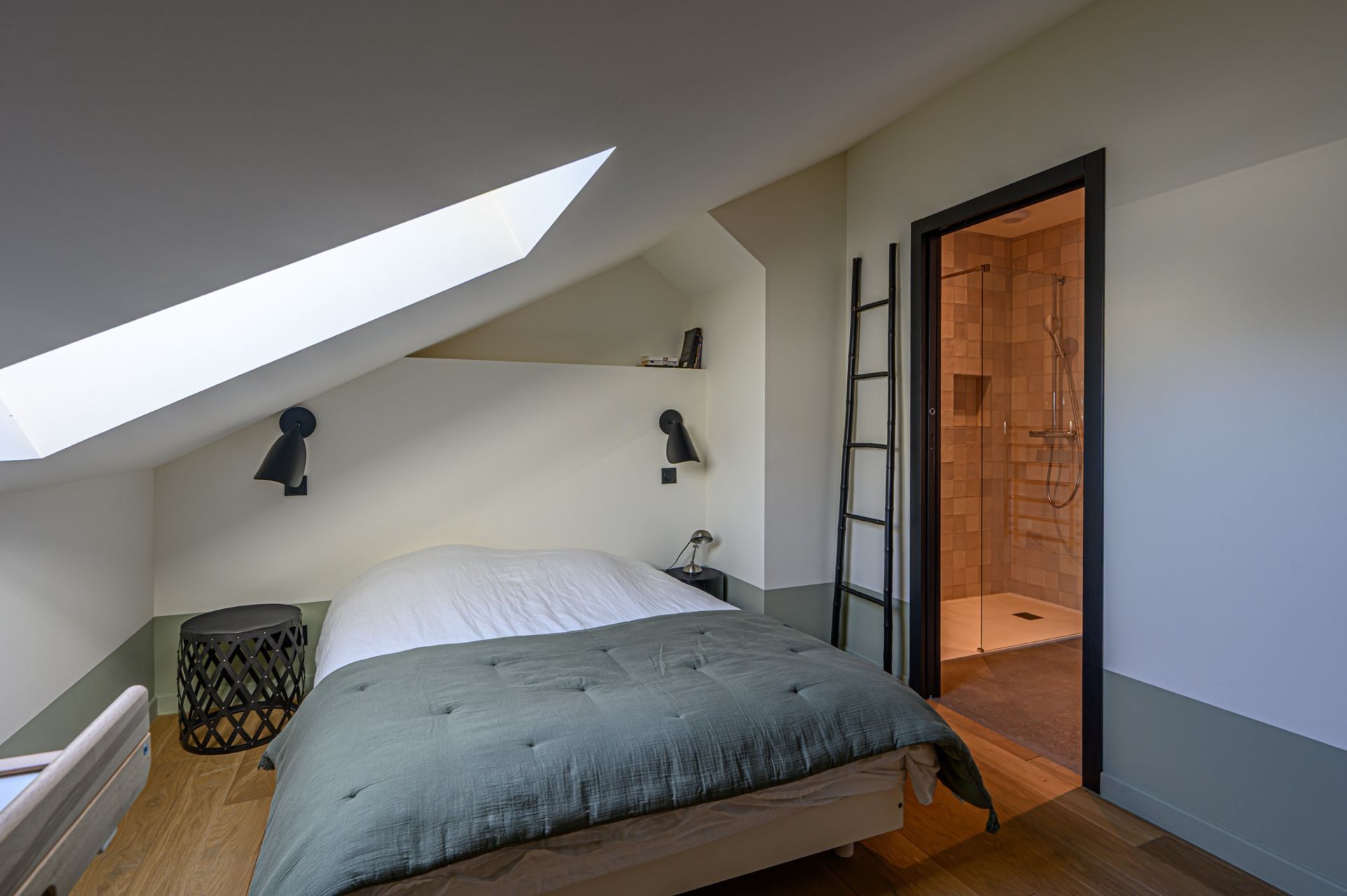 house 8 Rooms for seasonal rent on LE POULIGUEN (44510)