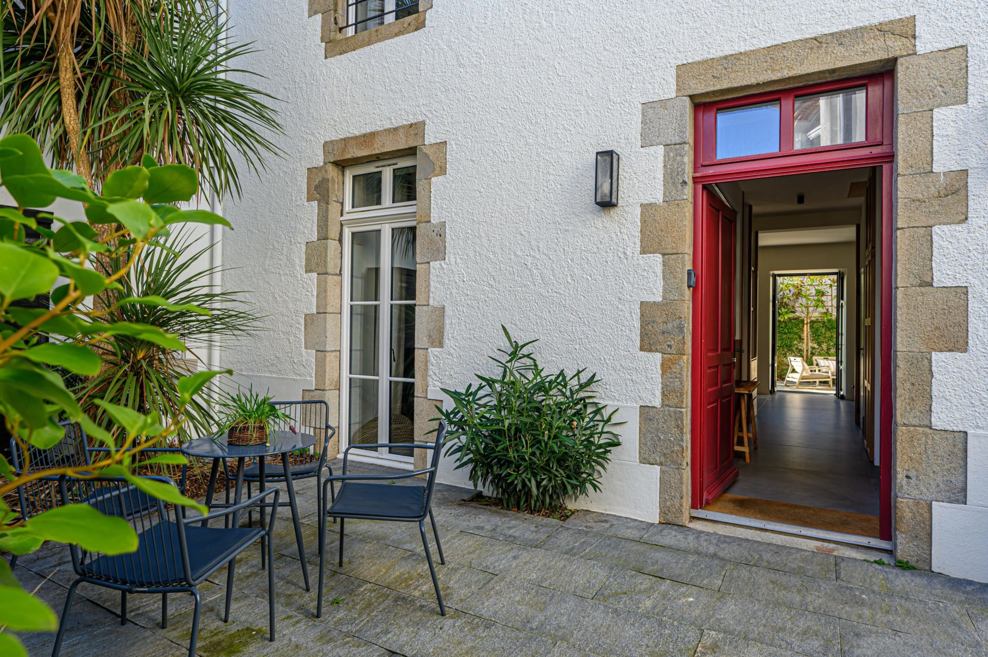 house 8 Rooms for seasonal rent on LE POULIGUEN (44510)