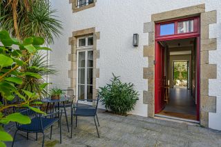 maison 8 Pièces en location saisonnière sur LE POULIGUEN (44510)