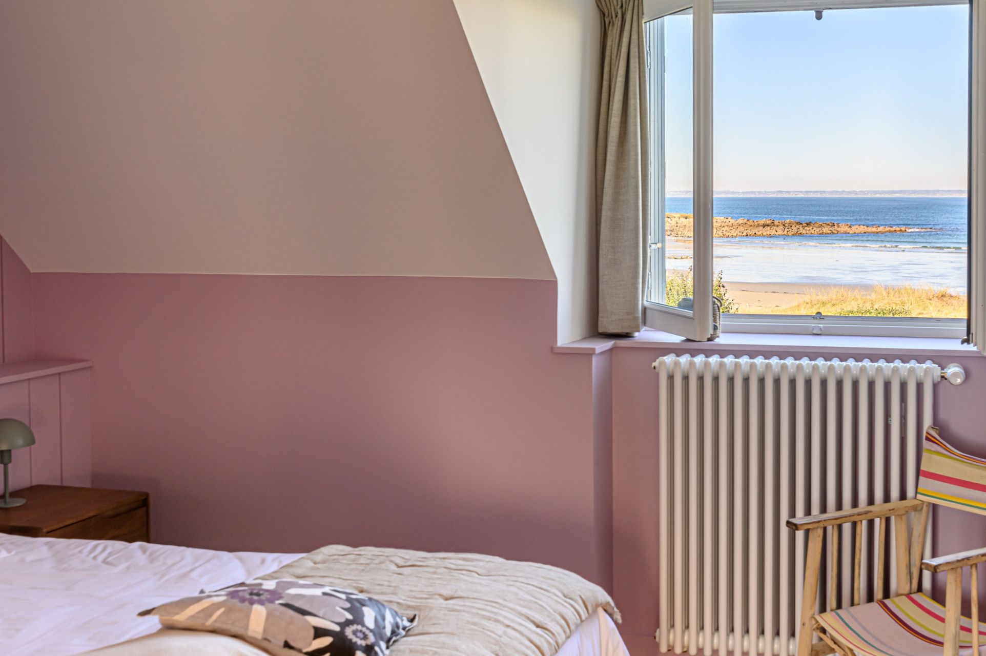 house 6 Rooms for seasonal rent on PENMARCH (29760)