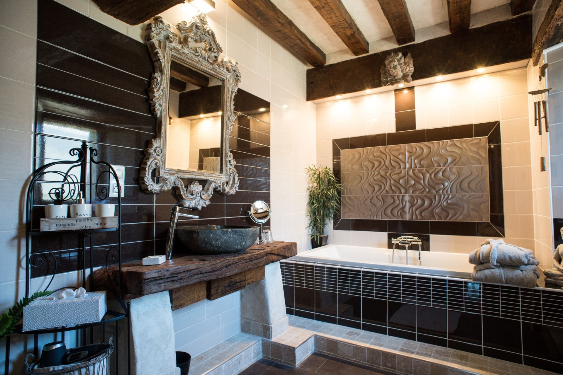 manor house 9 Rooms for sale on ARZAL (56190)