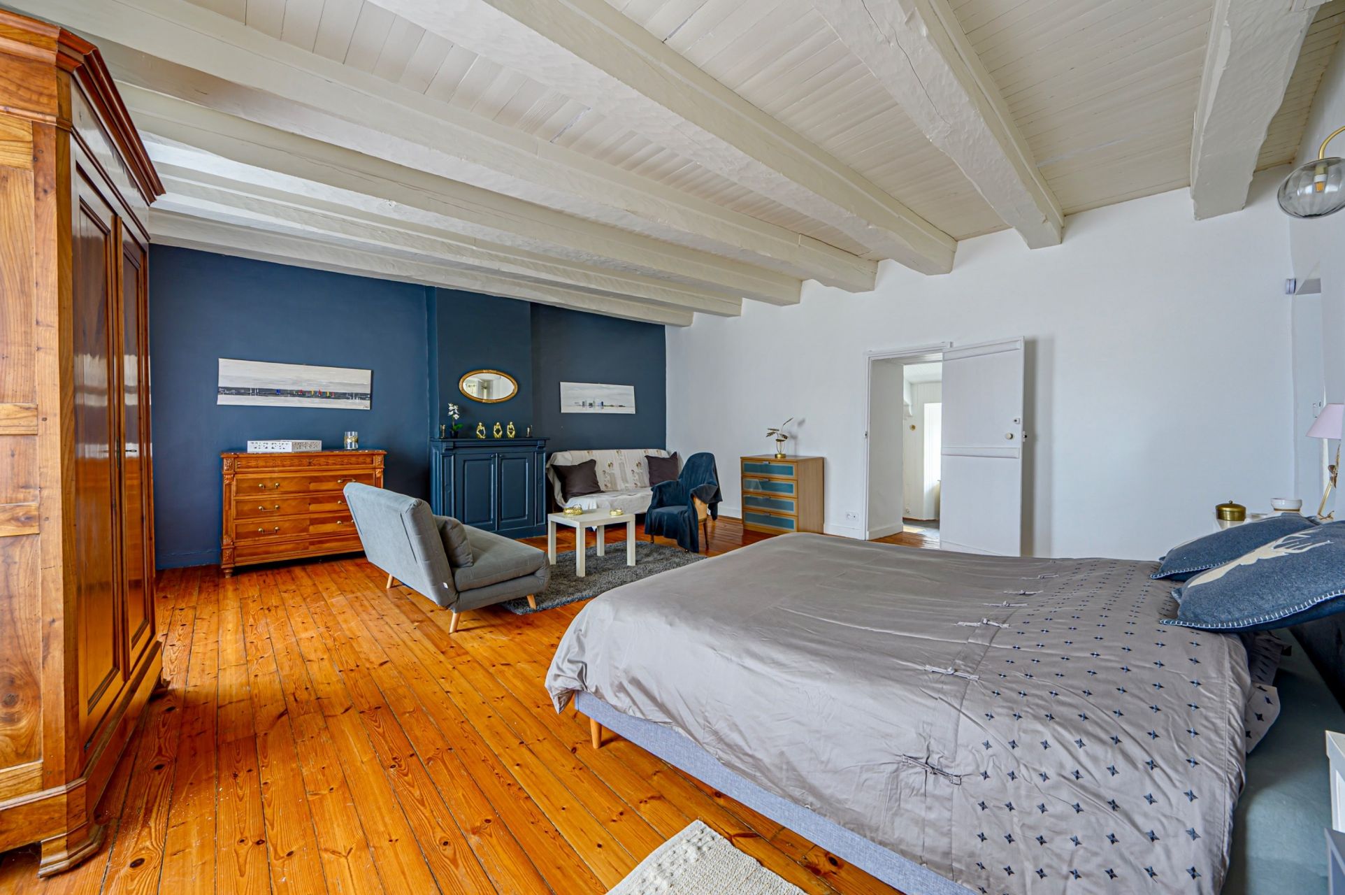 house 8 Rooms for sale on MISSILLAC (44780)