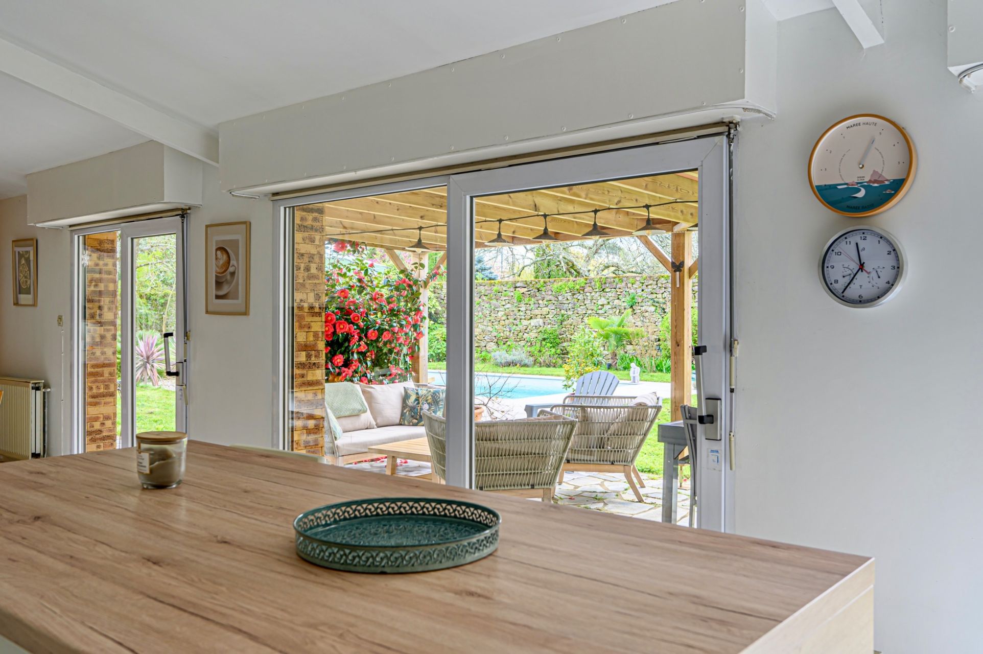 house 8 Rooms for sale on MISSILLAC (44780)