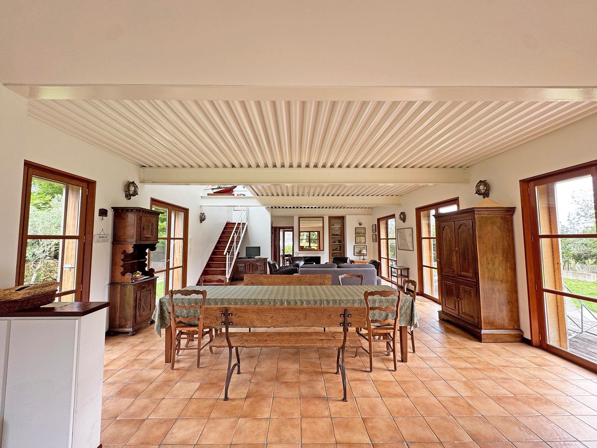house 9 Rooms for sale on MORGAT (29160)