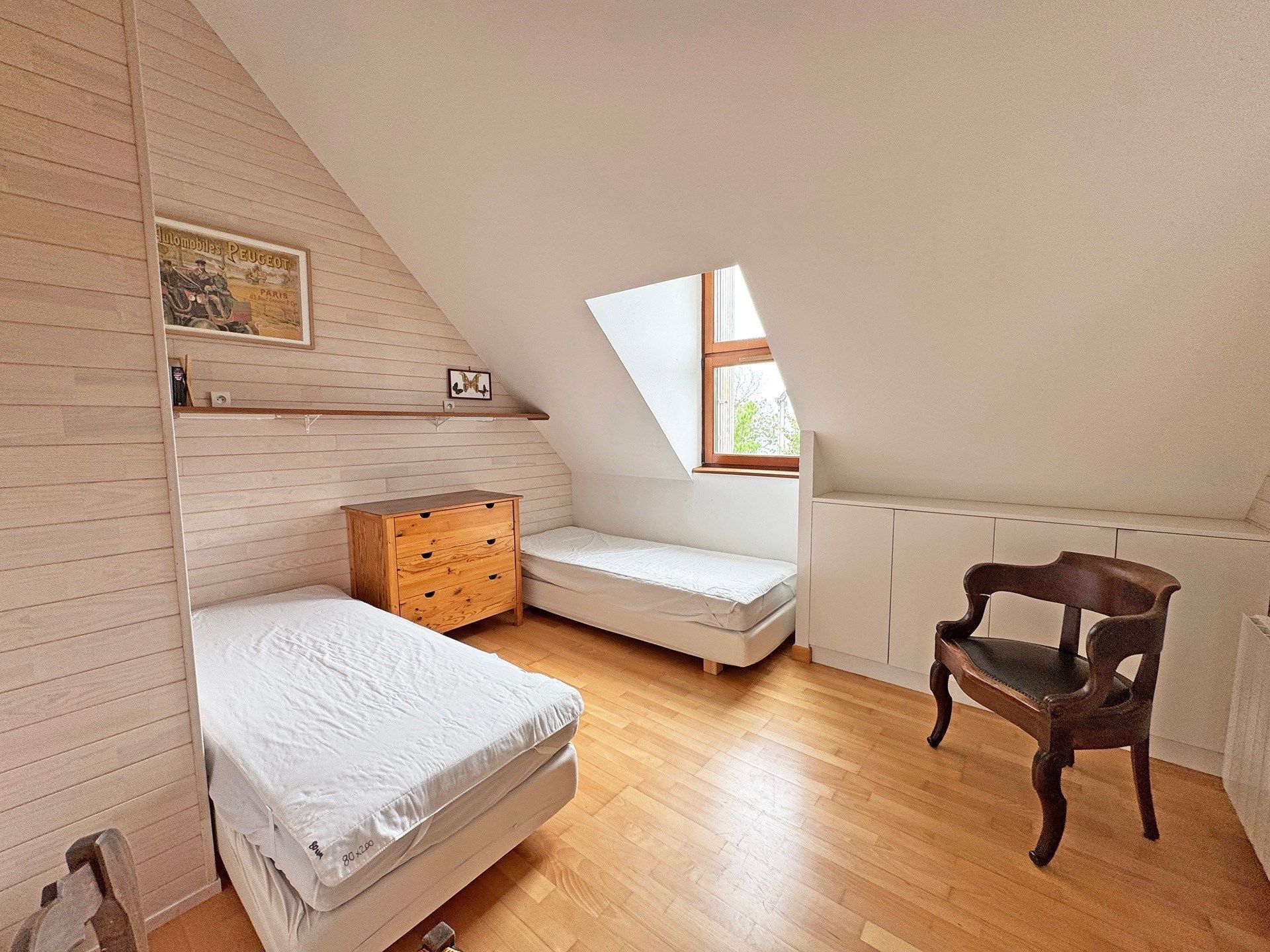 house 9 Rooms for sale on MORGAT (29160)