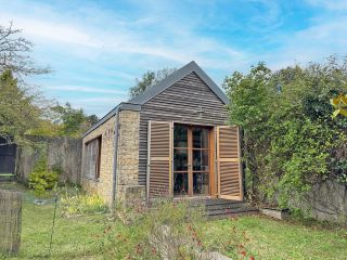 maison 9 Pièces en vente sur MORGAT (29160)