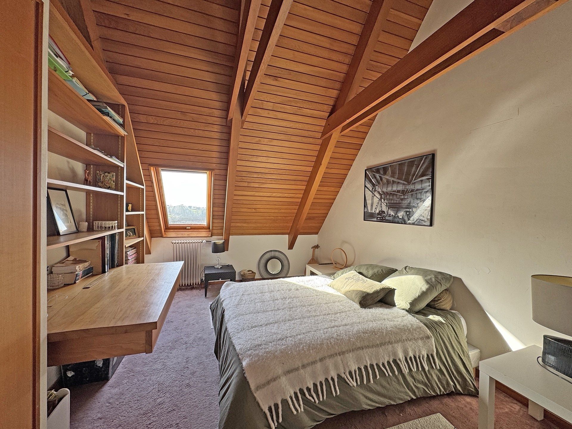 house 10 Rooms for sale on LANNILIS (29870)