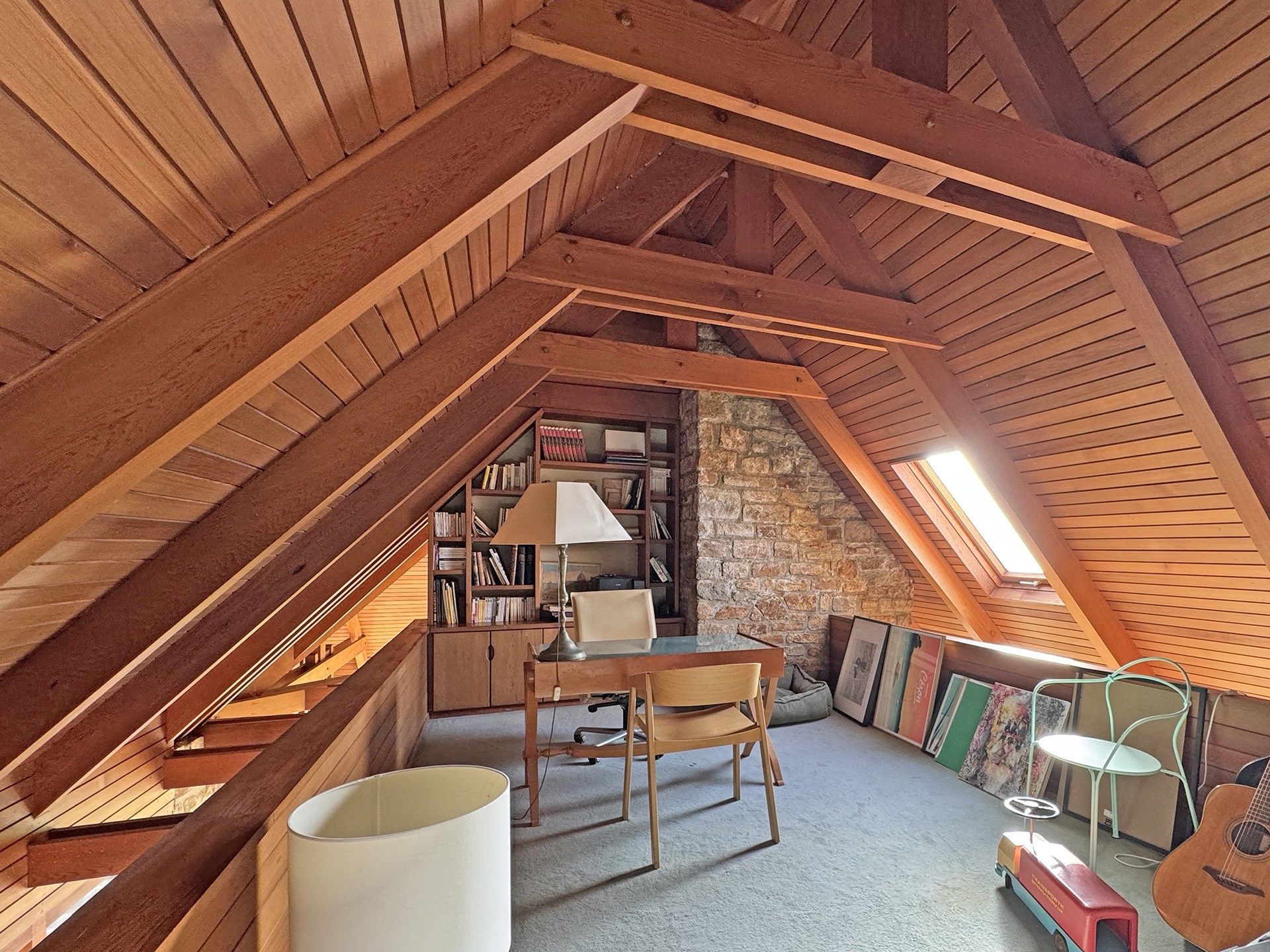 house 10 Rooms for sale on LANNILIS (29870)