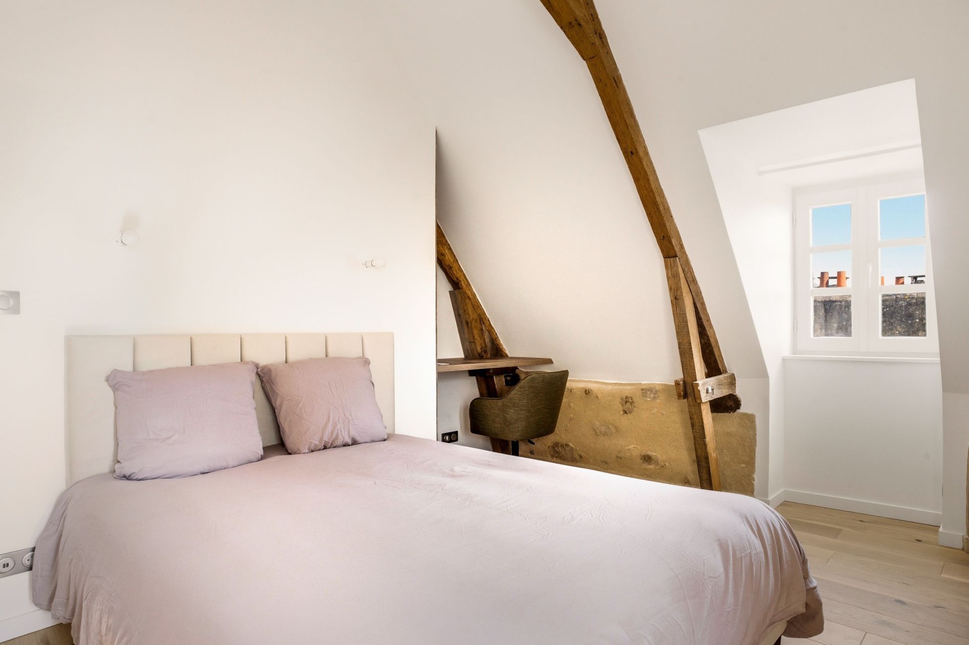 house 5 Rooms for sale on AURAY (56400)