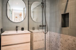 house 5 Rooms for sale on AURAY (56400)