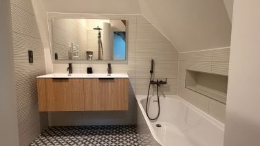 house 5 Rooms for sale on AURAY (56400)