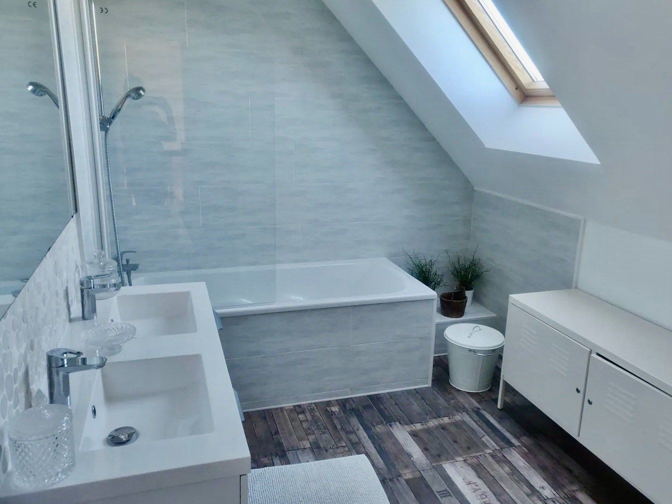 house 5 Rooms for sale on GUERANDE (44350)