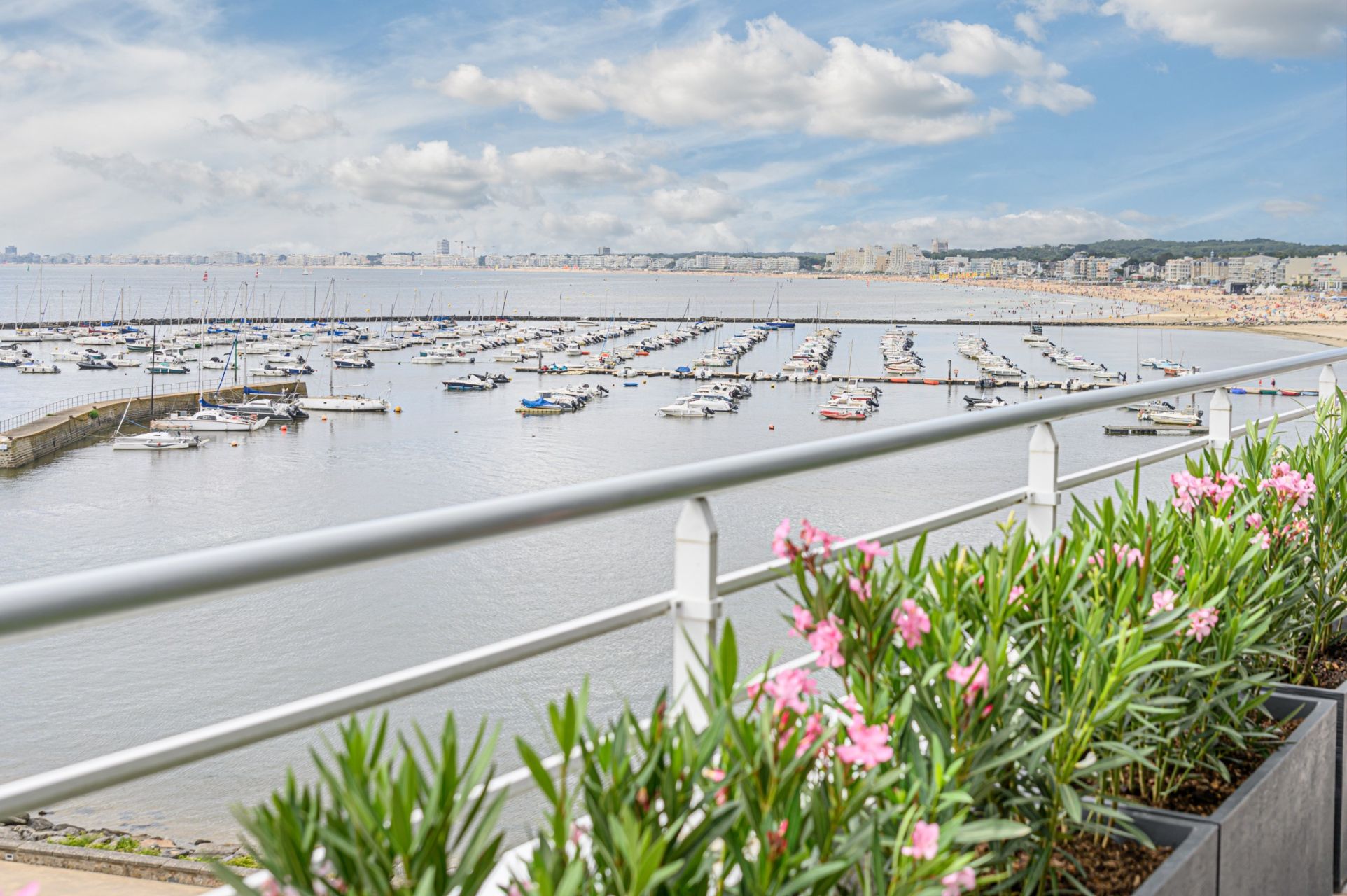 apartment 4 Rooms for sale on PORNICHET (44380)