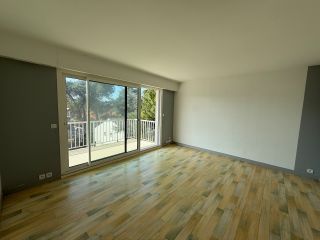 apartment 3 Rooms for sale on LA BAULE ESCOUBLAC (44500)