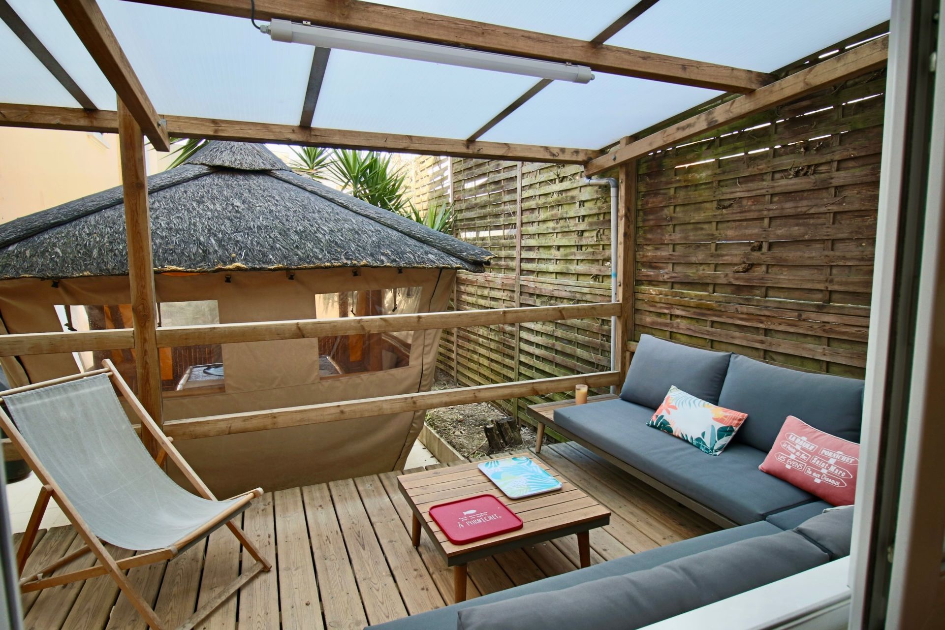 apartment 10 Rooms for sale on PORNICHET (44380)
