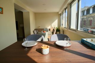 apartment 10 Rooms for sale on PORNICHET (44380)