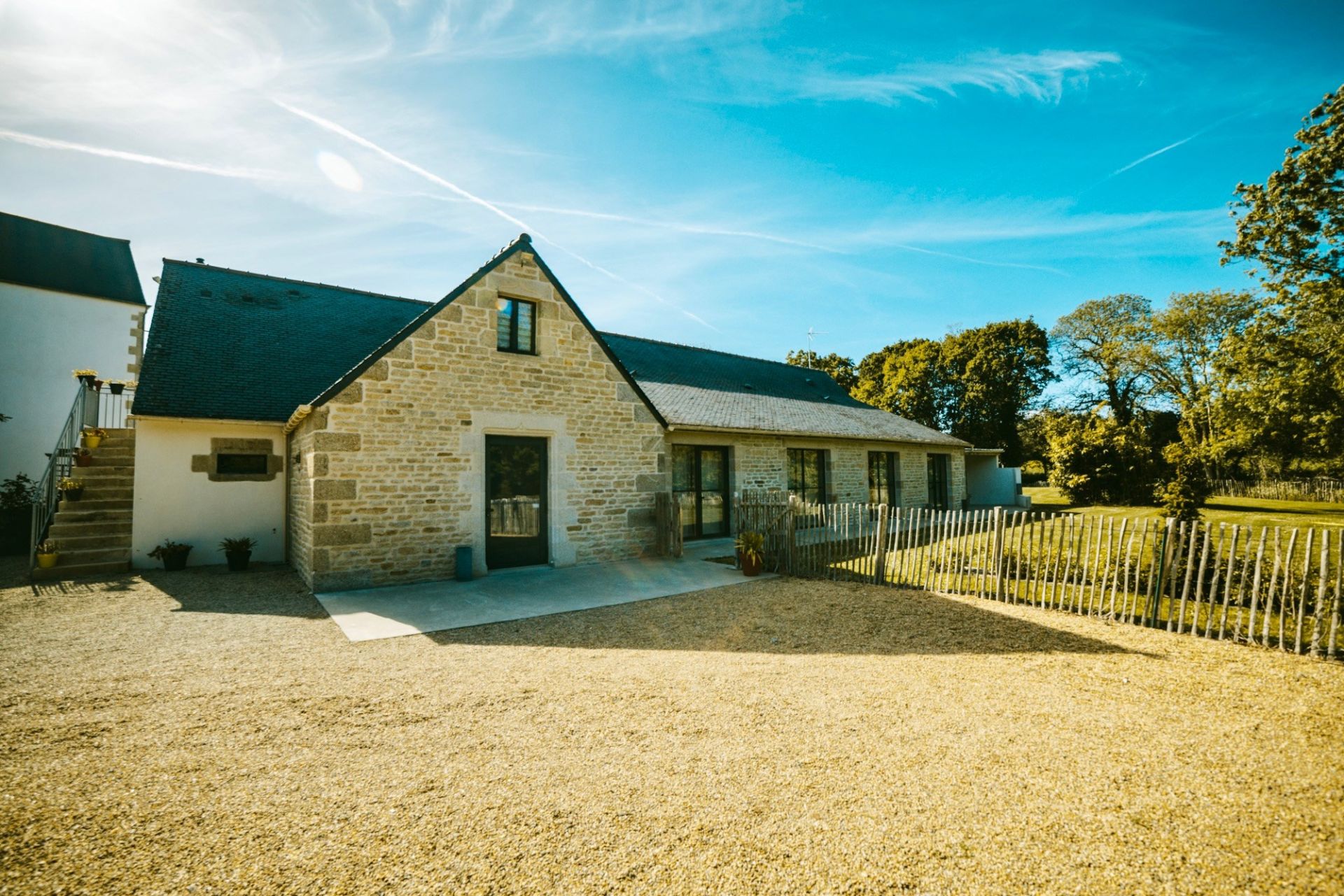 maison 17 Pièces en vente sur PLOMEUR (29120)