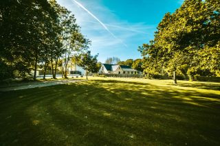 maison 17 Pièces en vente sur PLOMEUR (29120)