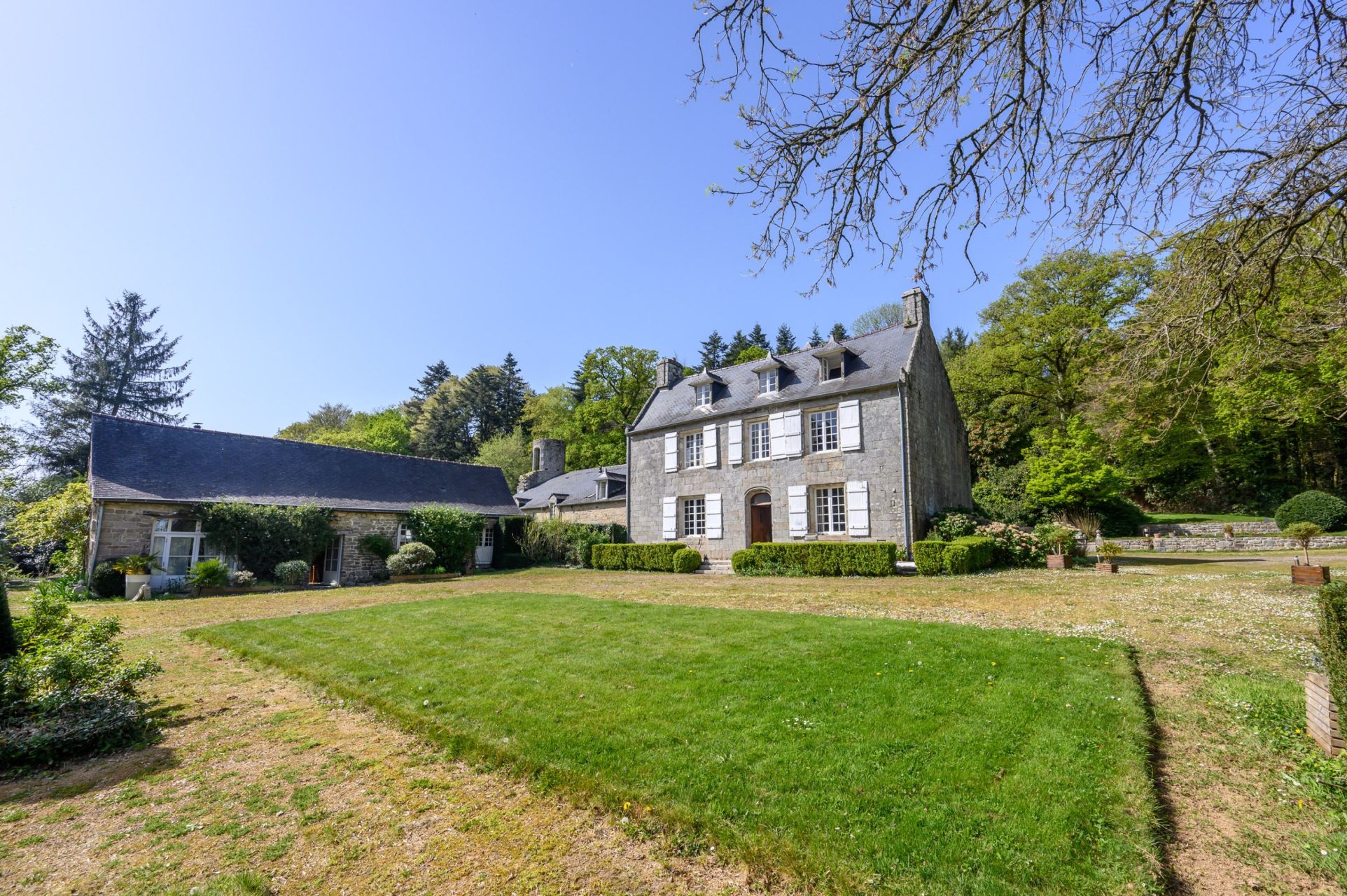 propriété 20 Pièces en vente sur QUIMPER (29000)