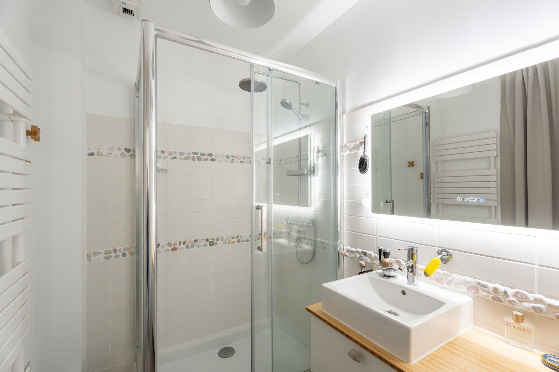 house 6 Rooms for sale on LOCMARIAQUER (56740)