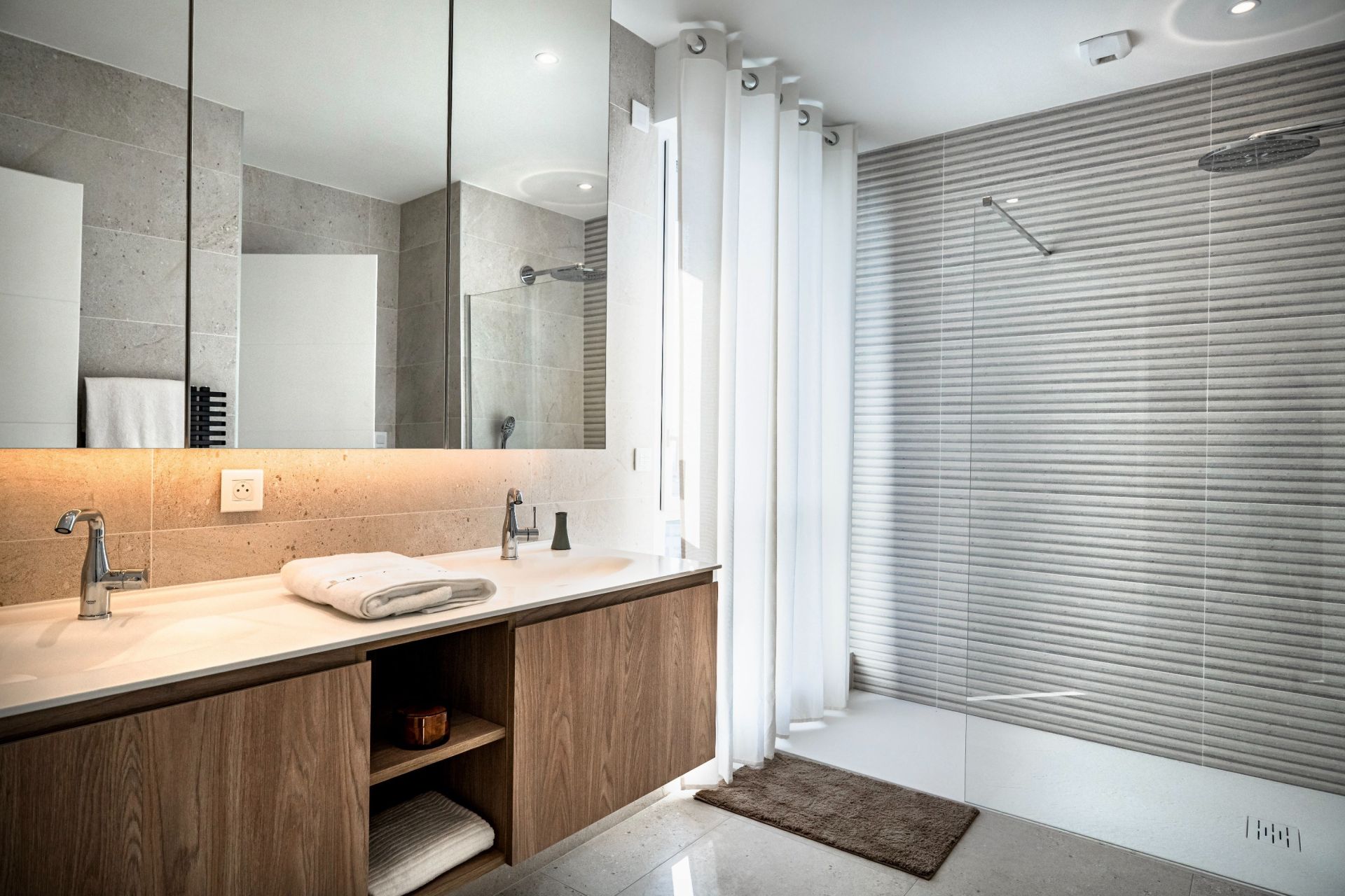 apartment 6 Rooms for sale on VANNES (56000)