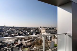 apartment 6 Rooms for sale on VANNES (56000)