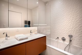 apartment 6 Rooms for sale on VANNES (56000)