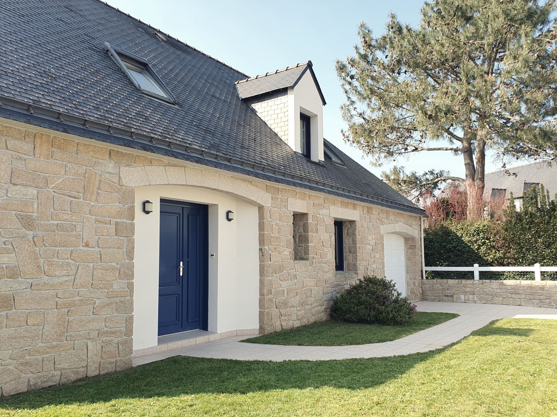 house 6 Rooms for sale on ARZON (56640)