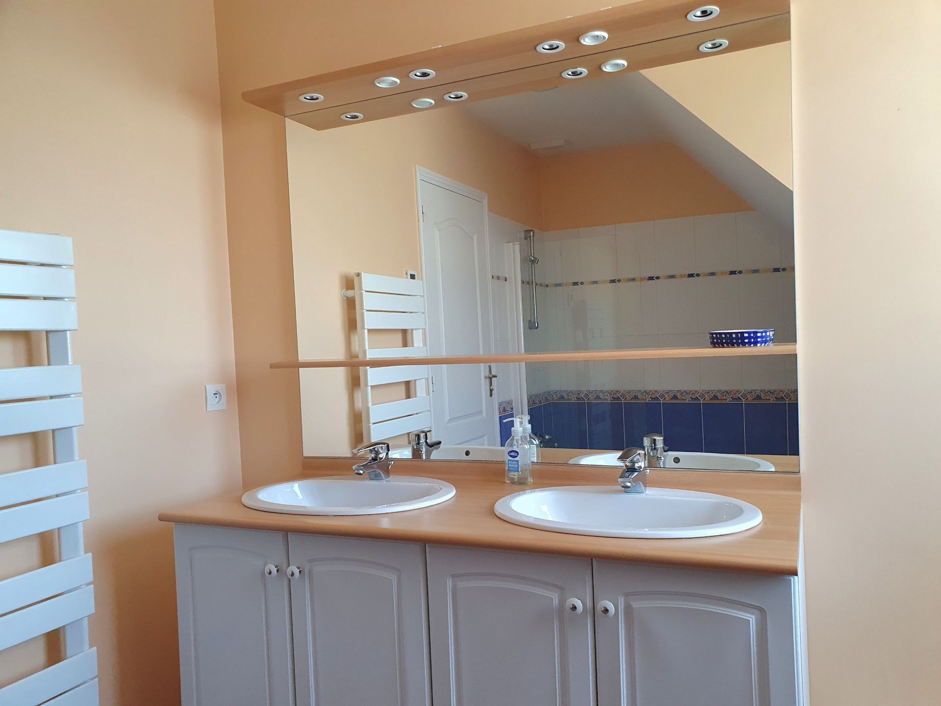 house 6 Rooms for sale on ARZON (56640)