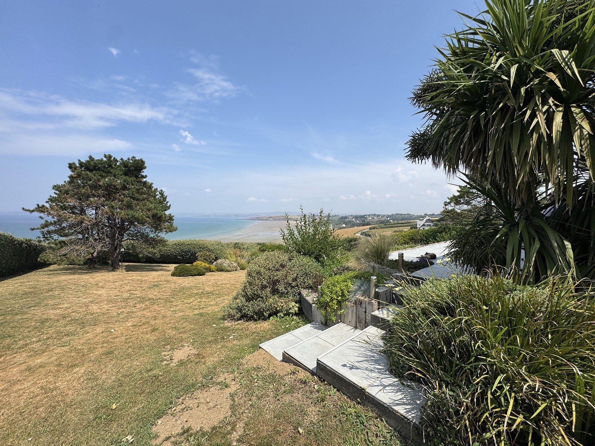 maison 7 Pièces en vente sur KERLAZ (29100)