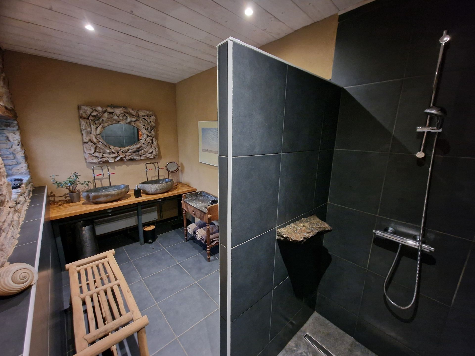 propriété 8 Pièces en vente sur PLOUEC DU TRIEUX (22260)