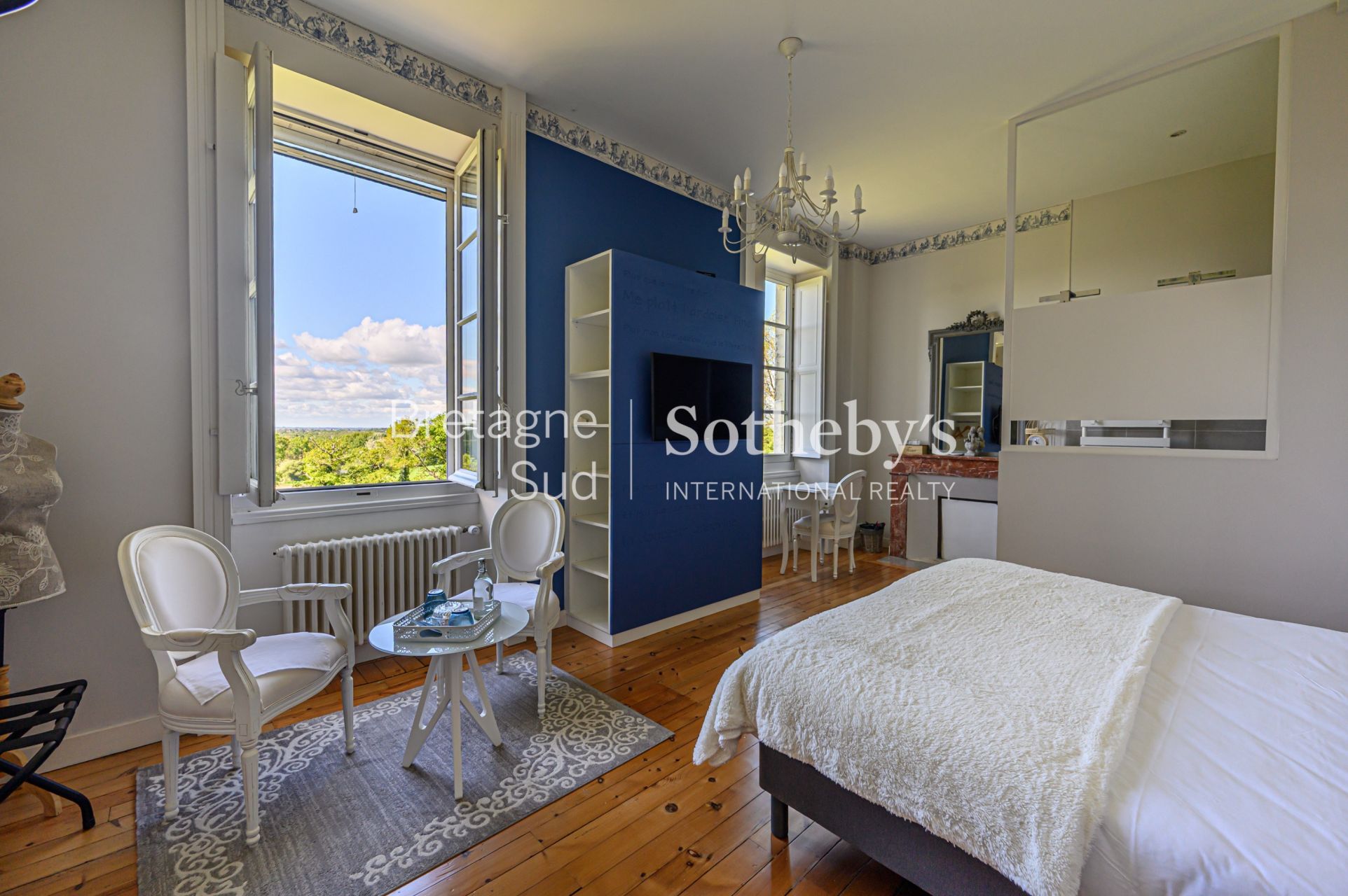 propriété 18 Pièces en vente sur ST VIAUD (44320)