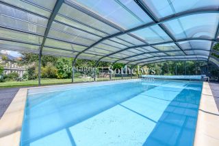 propriété 18 Pièces en vente sur ST VIAUD (44320)