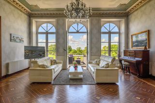 property 18 Rooms for sale on ST VIAUD (44320)