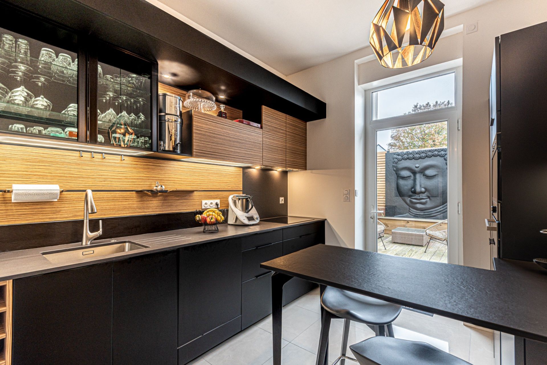 house 8 Rooms for sale on VANNES (56000)