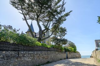 propriété 9 Pièces en vente sur BATZ SUR MER (44740)
