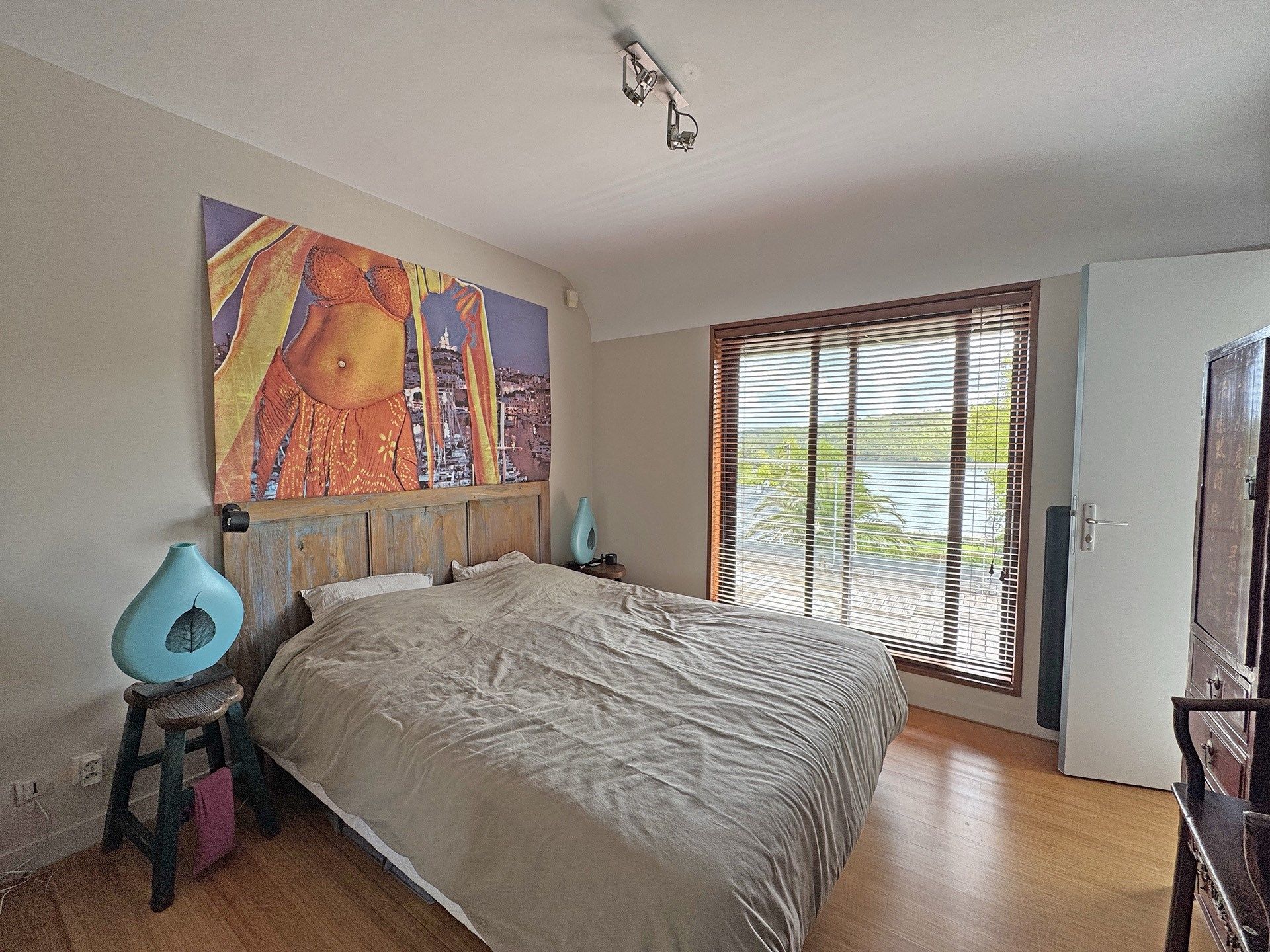 maison 8 Pièces en vente sur LOGONNA DAOULAS (29460)