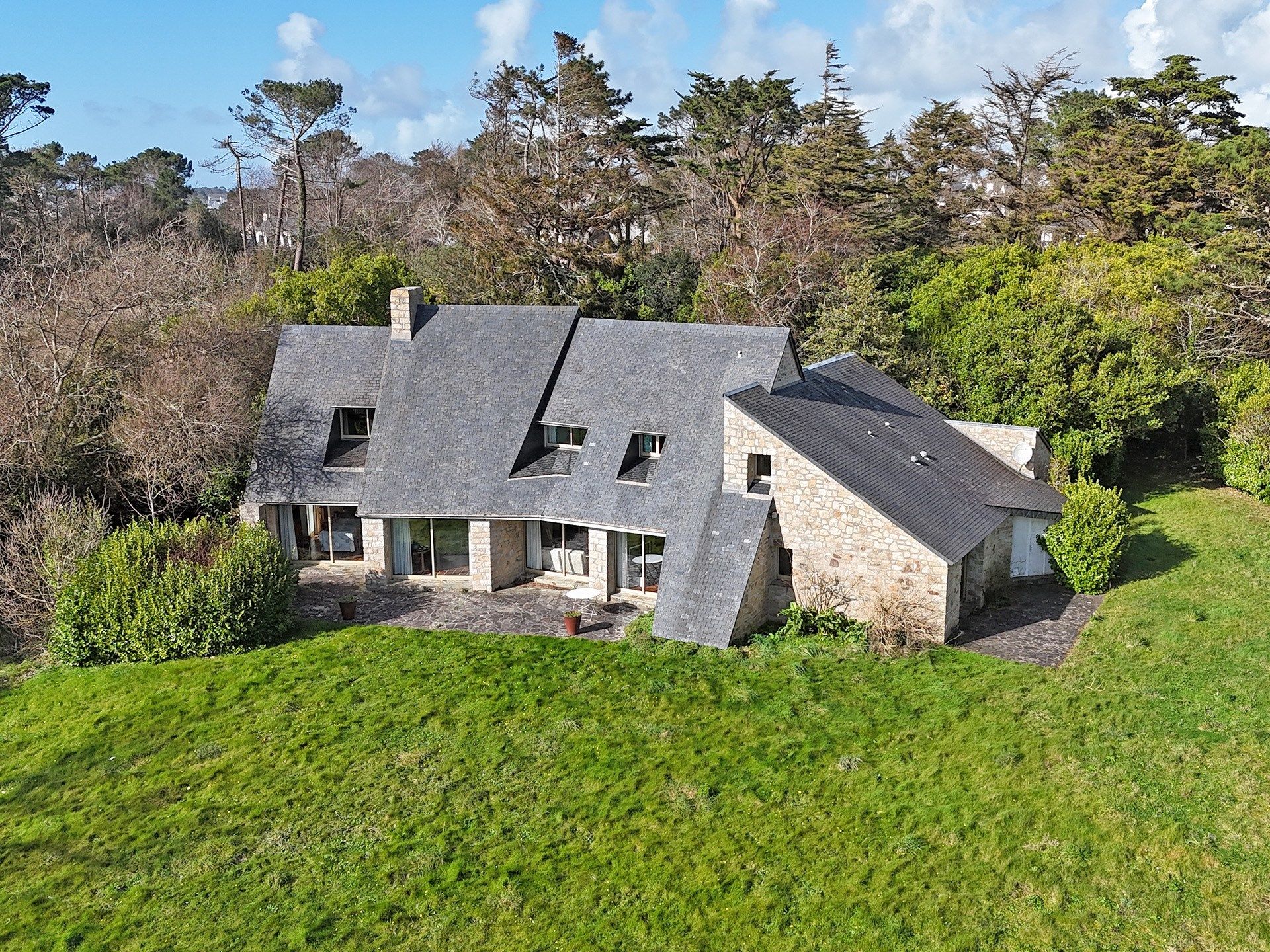 maison 12 Pièces en vente sur CROZON (29160)