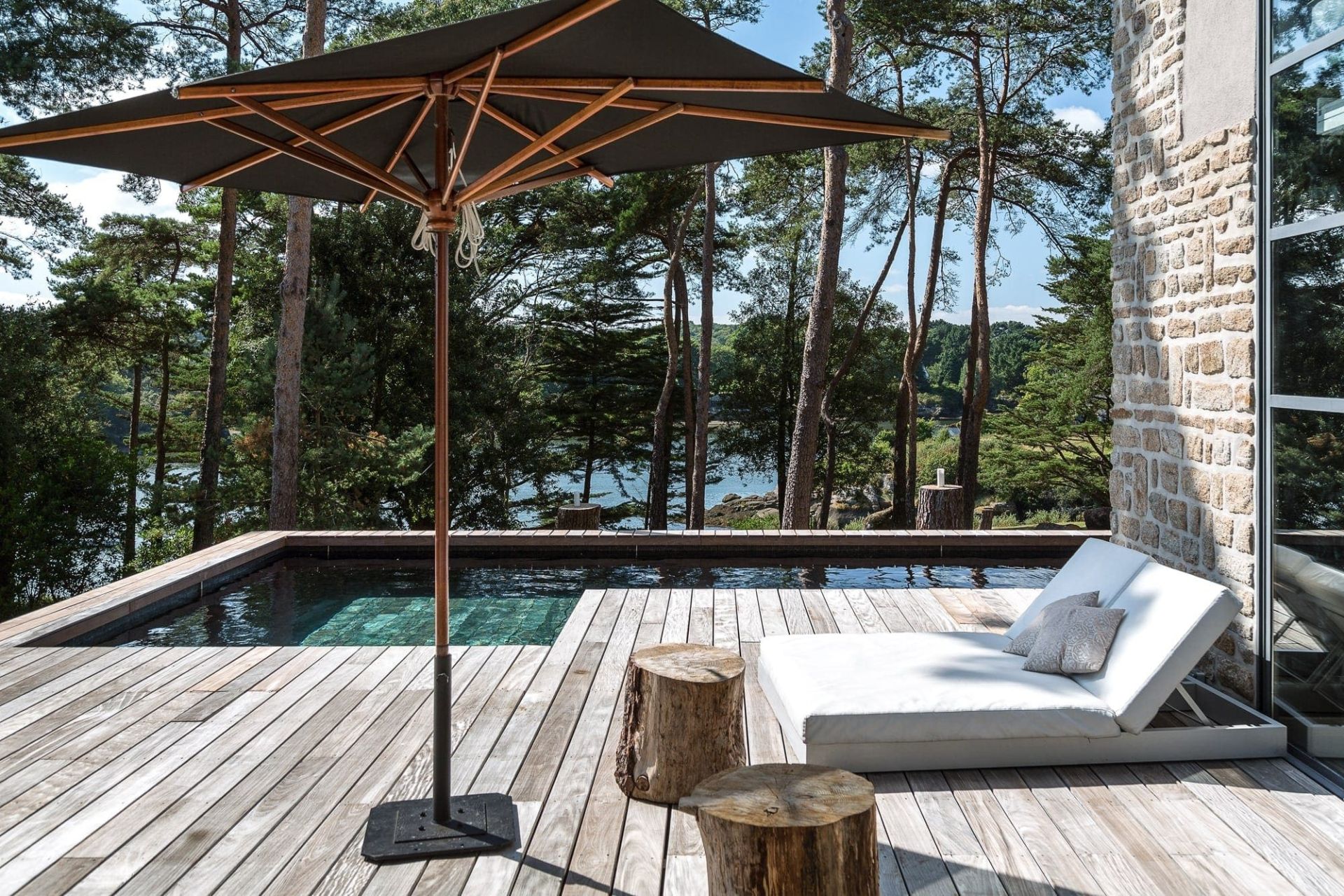 villa 9 Pièces en location saisonnière sur RIEC SUR BELON (29340)