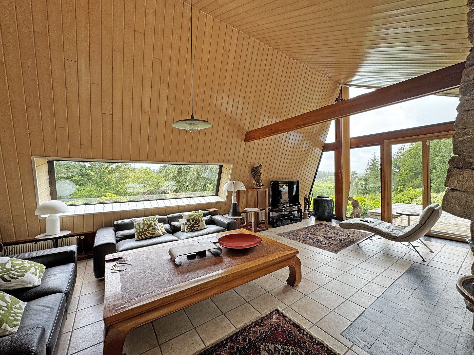 propriété 10 Pièces en vente sur PLOMELIN (29700)