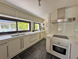 propriété 10 Pièces en vente sur PLOMELIN (29700)