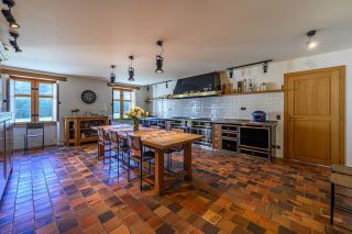 propriété 25 Pièces en vente sur NEVEZ (29920)
